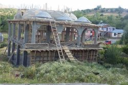 Örtülü köyü Camii hayırseverlerin yardımını bekliyor