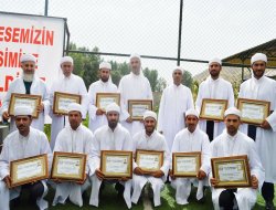 Li Bidlîsê 15 alim bi merasîmekî îcazetên xwe standin