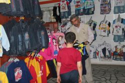 YETİM-DER’den yetim çocuklara bayram yardımı