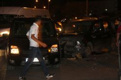 Diyarbakır’da zincirleme trafik kazası:2 yaralı