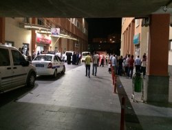 Otomobilin çarptığı genç ağır yaralandI