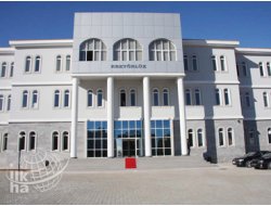 Medrese ve İlahiyat Kavşağında İslami İlimler Sempozyumu