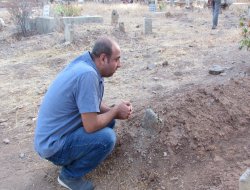 Siverekliler mezarlıklara akın etti