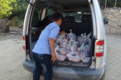 Silvan Ümmet Der kurban eti dağıttı