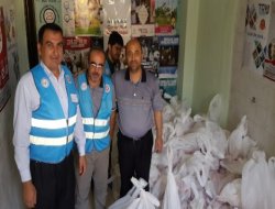 Çınar Müftülüğü 300 aileye kurban eti dağıttı