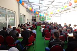 Almanya’nın Wiesbaden kentinde coşkulu bayramlaşma