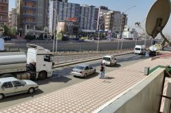 Batman’da TIR ile su tankeri çarpıştı