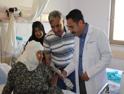 Kâhta Devlet Hastanesinde yatan yaşlı hastalara ziyaret