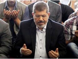 Mürsi Tahrir'de Halka Seslenecek