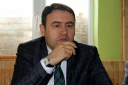 Vali Işın,"Bir insan çocukları dördüncü kattan atıp sonra yakabilir mi?”