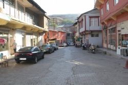 Maden’de esnaf kan ağlıyor