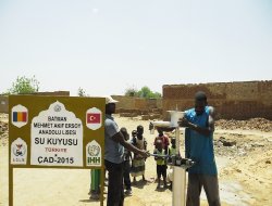 Batman’dan Afrika’ya su kuyusu