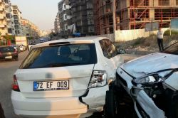 Batman’da maddi hasarlı kaza