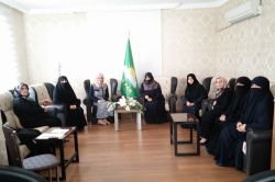 Adile Gürbüz’den HÜDA PAR Kadın Kolları’na ziyaret