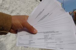 Çınarlı seçmenin Seçmen Bilgi Pusulaları adreslerine gönderildi