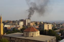 Silvan'da üç mahallede sokağa çıkma sürüyor