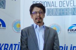 ‘Birçok önemli finans merkezlerinde İslami bankacılık gelişiyor’