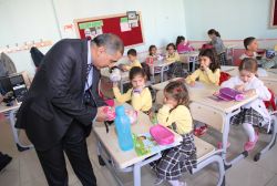 Vali Koçak'tan okul denetimi