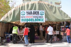 YAR-DER fakir öğrenciler için kermes düzenledi