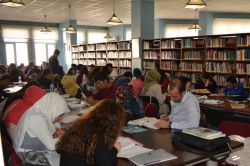 ‘Merdivenlerimizi ayaklarınız, kitaplarımızı gözleriniz yıpratsın’