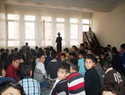 İmam Hatip Okulunda Cuma namazı kılındı