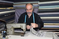 Tekstil sektörünün gelişmesiyle terzilik yok olmaya yüz tuttu