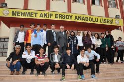 “Sevginizi veremediğiniz öğrenciye bilgi de veremezsiniz”