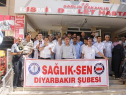 Diyarbakır Bismil`de Doktora Şiddet Kınandı