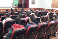 Batman’da okul servis şoförlerine eğitim verildi