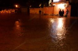 Nusaybin’de etkili olan yağışlar sele neden oldu