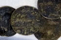 Siverek’te 198 adet bronz sikke ele geçirildi