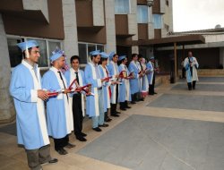 YYÜ Tıp Fakültesi'nde Mezuniyet Sevinci