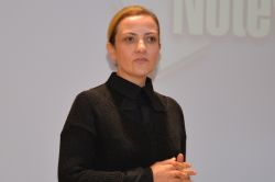 ‘Sosyolog önce kendi kültürünü tanımalı’