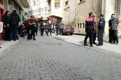 İki Suriyeli kafaları kesilmiş olarak buldu