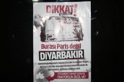 Van’da hakaret içerikli karikatüre broşürlü tepki