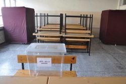 Kocaeli'de seçim sandıkları kuruldu