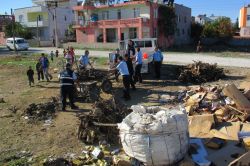 Zabıtalardan hurdacılara müdahale