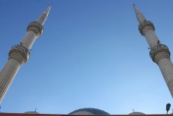 Camilerdeki ses sistemindeki arıza giderilemedi