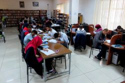 YGS öğrencileri çalışmak için kütüphaneyi tercih ediyor