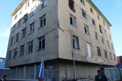 Van’da metruk binalar tehlike saçıyor