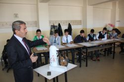 “Güzel fikirler üreten insanlar lazım”