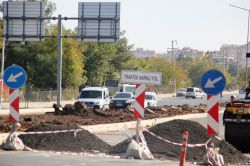 Diyarbakır’da bitmeyen yol çalışmalarına tepki