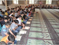 Yaz Kur'an Kursları Tüm Hızıyla Devam Ediyor