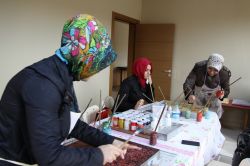 Bingöl’de Ebru Sanatı’na ilgi artıyor