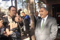 Vali Koçak: Ya teslim olacaklar ya da ölecekler