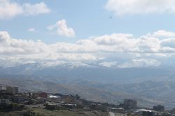 Cudi’ye yılın ilk karı yağdı