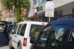 Uyarı levhalarına uyan yok