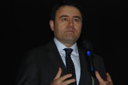 Ağrı Valisi " Marks ve Lenin’i değil, Ahmed-i Hani'yi takip etmeliyiz"