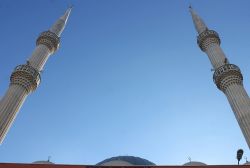 Cami hoparlöründen PKK marşı çaldılar