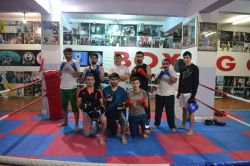 Kickboks vesilesiyle gençler namaza başlıyor